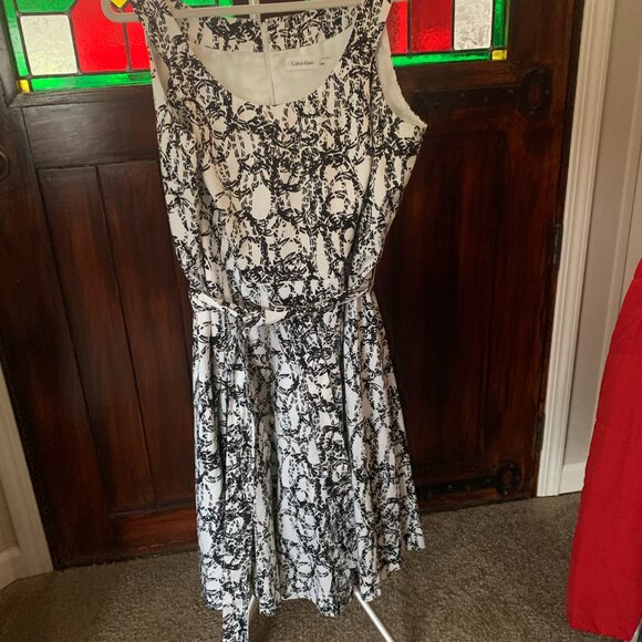 Calvin Klein Black and White Midi Dress - Picture 9 of 9